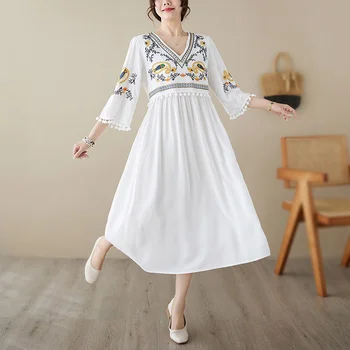 #6815 לבן בציר שמלה הזיקוק השרוול V-צוואר רקמה רטרו Midi שמלה בנות חופשי ציצית גבוהה המותניים שמלת החוף דק הקיץ