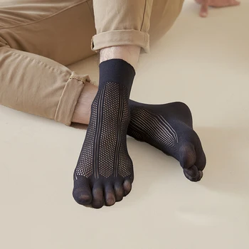 דק חמש הבוהן משי גרביים לגברים של רשת לנשימה ריח עמיד לפצל את הבוהן גרביים בקיץ אמצע אורך הגרביים