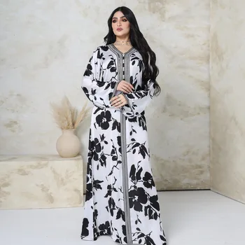 AB200 חדש שחור לבן הדפסת אופנה שמלה חמה מזדמנים שמלת תחרה סרוגים Abaya חלוק חלוק לשפוך פאטאל Musulmane